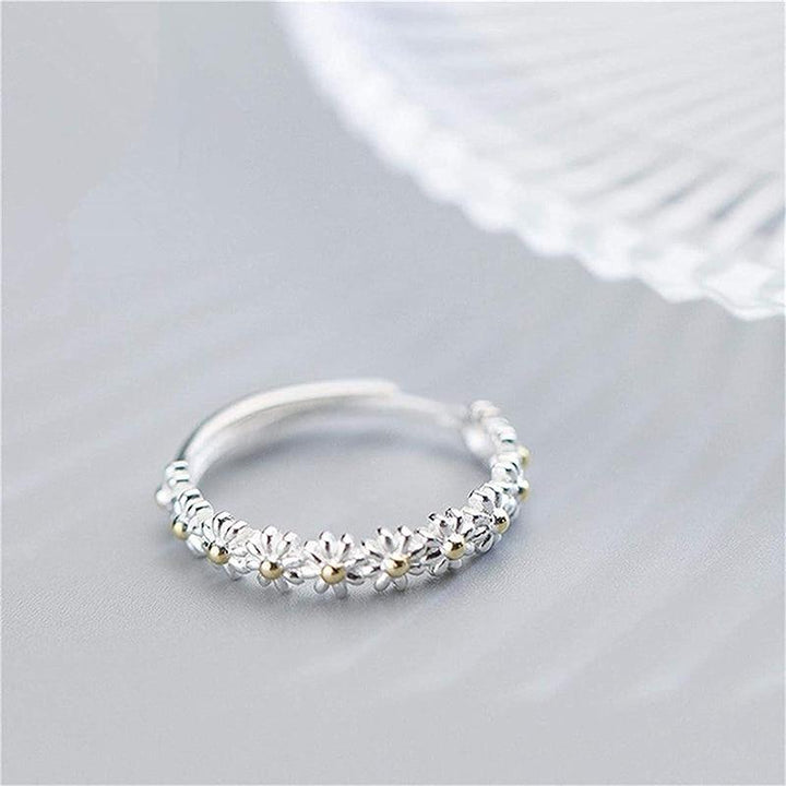 Juliette™ - Adjustable Ring