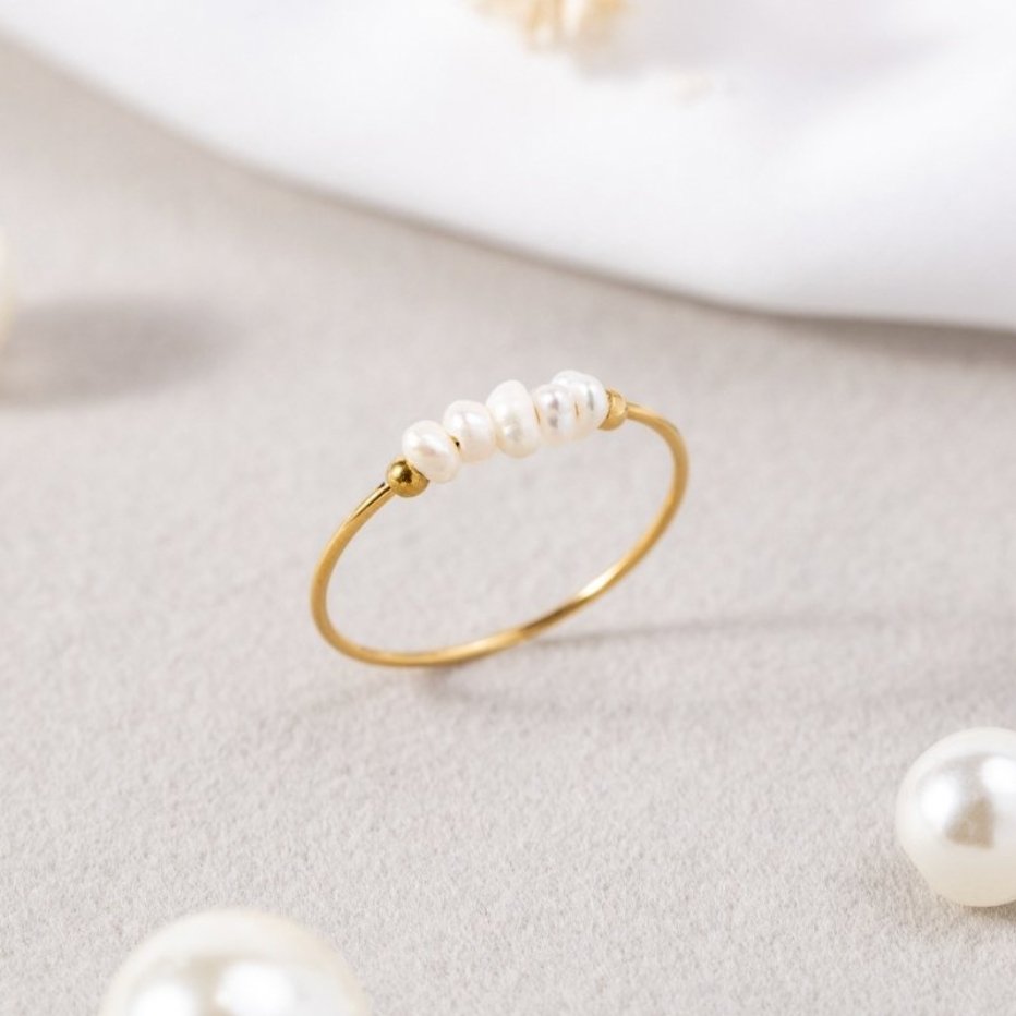 Lucienne™ - Classic Ring